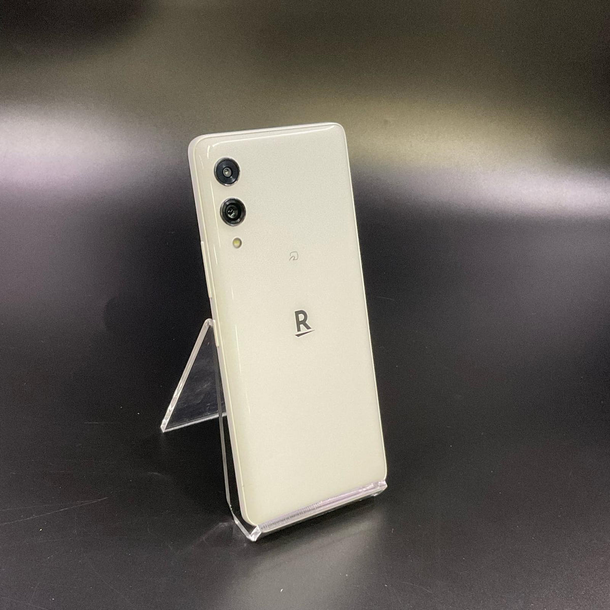 【全額返金保証】【最速発送】楽天モバイル Rakuten Hand 5G 128GB ホワイト 楽天モバイル SIMフリー P780 白ロム 美品 動作確認済