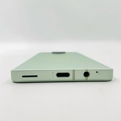 【最速発送】SHARP AQUOS sense8 128GB SIMフリー SH-M26 白ロム【難有】