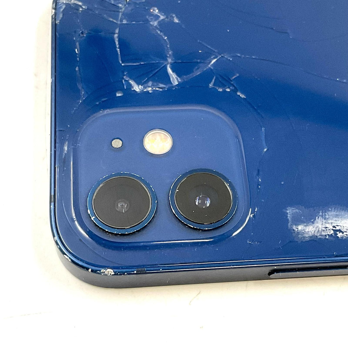 【最速発送】Apple iPhone iPhone 12 128GB ブルー au 白ロム【難有】 76%