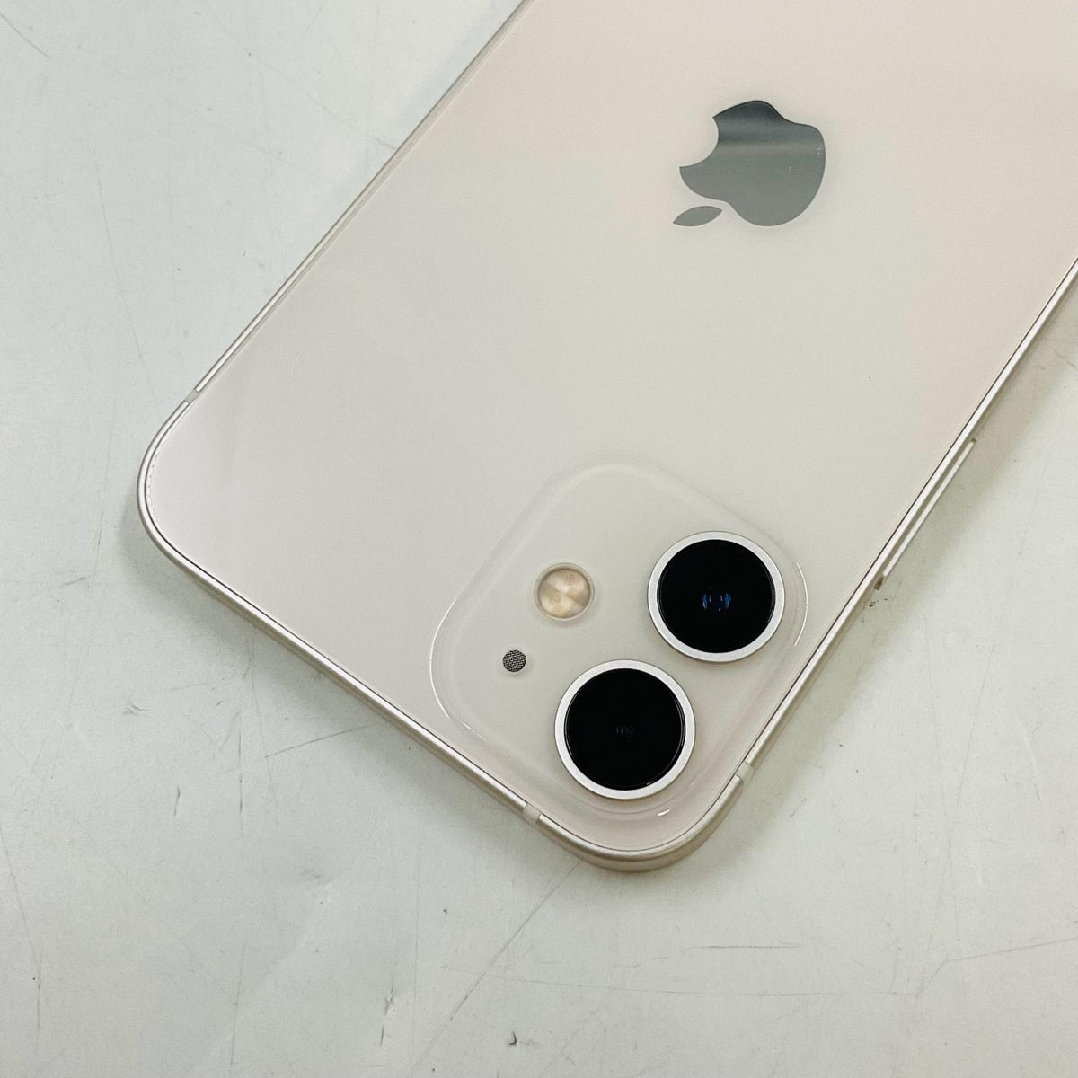【全額返金保証】【最速発送】Apple iPhone iPhone 12 mini 64GB ホワイト SIMフリー 白ロム 動作確認済 86%