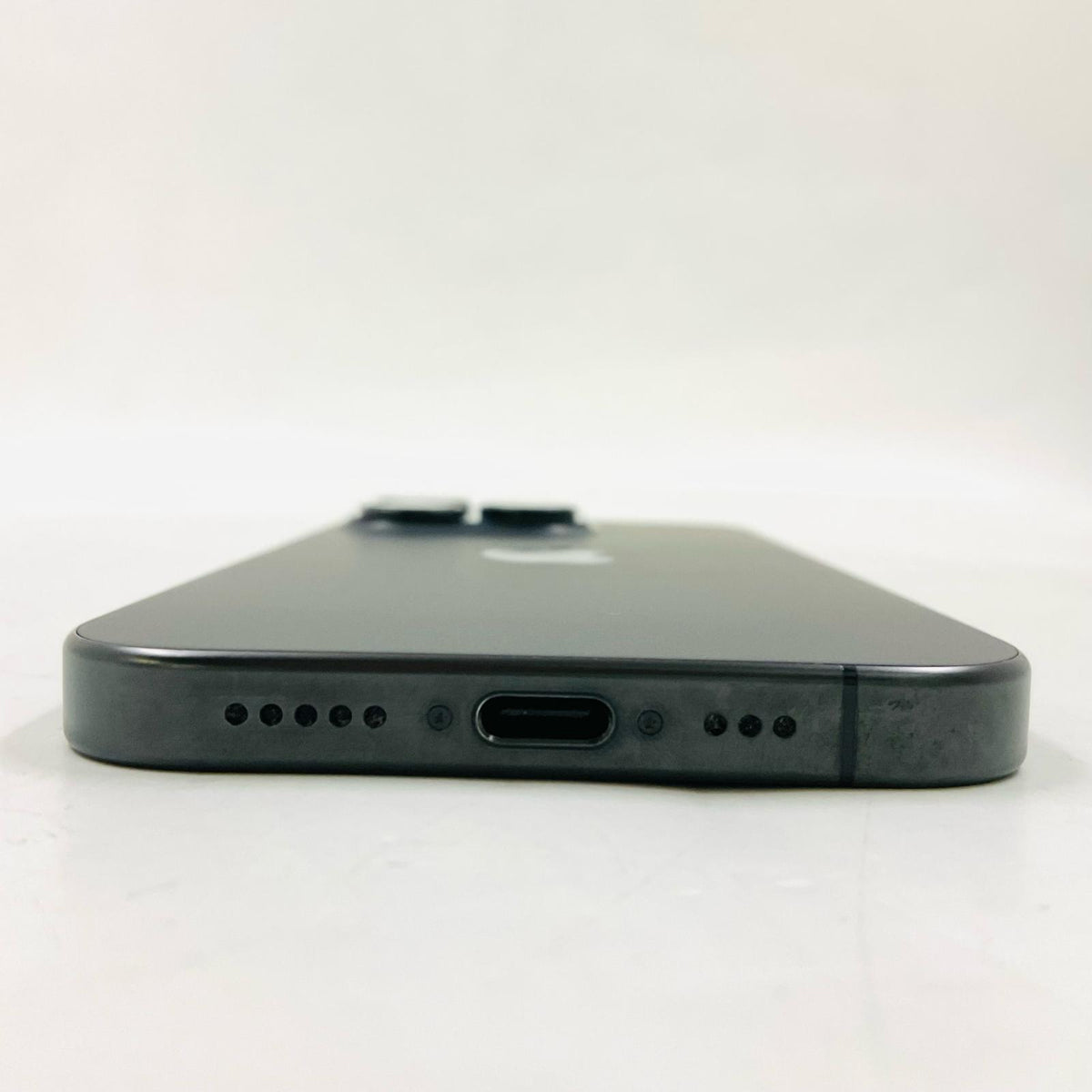 【全額返金保証】【最速発送】Apple iPhone iPhone Pro 15 128GB ブラックチタニウム docomo SIMフリー 白ロム 美品 動作確認済 87%