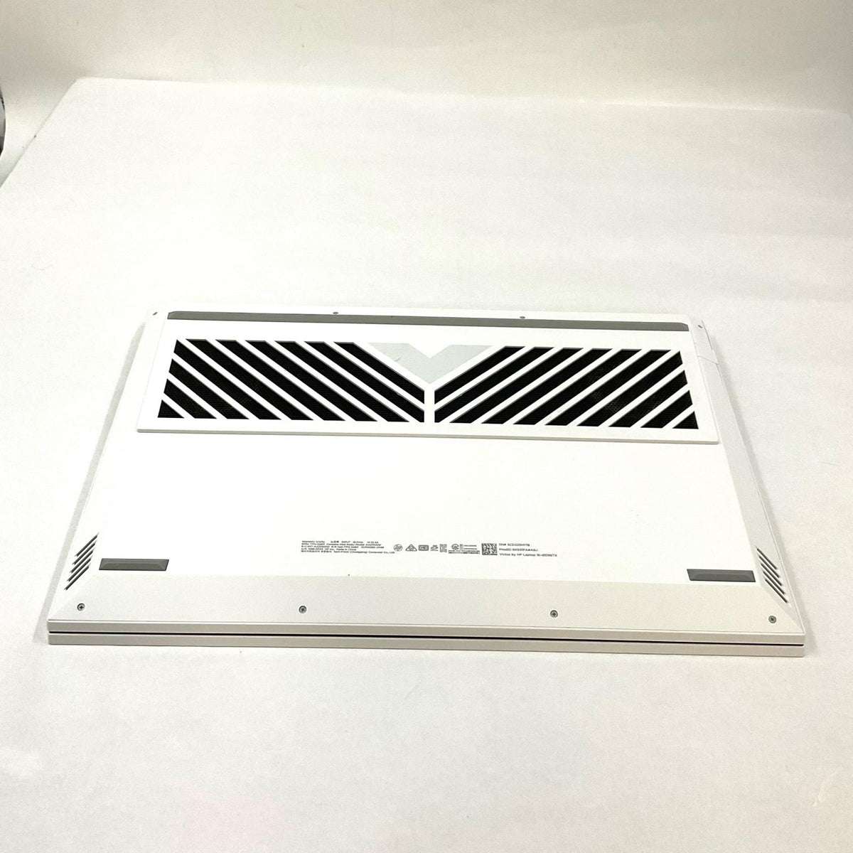 【全額返金保証】【最速発送】HP Victus 16 AX211NGW 美品 動作確認済