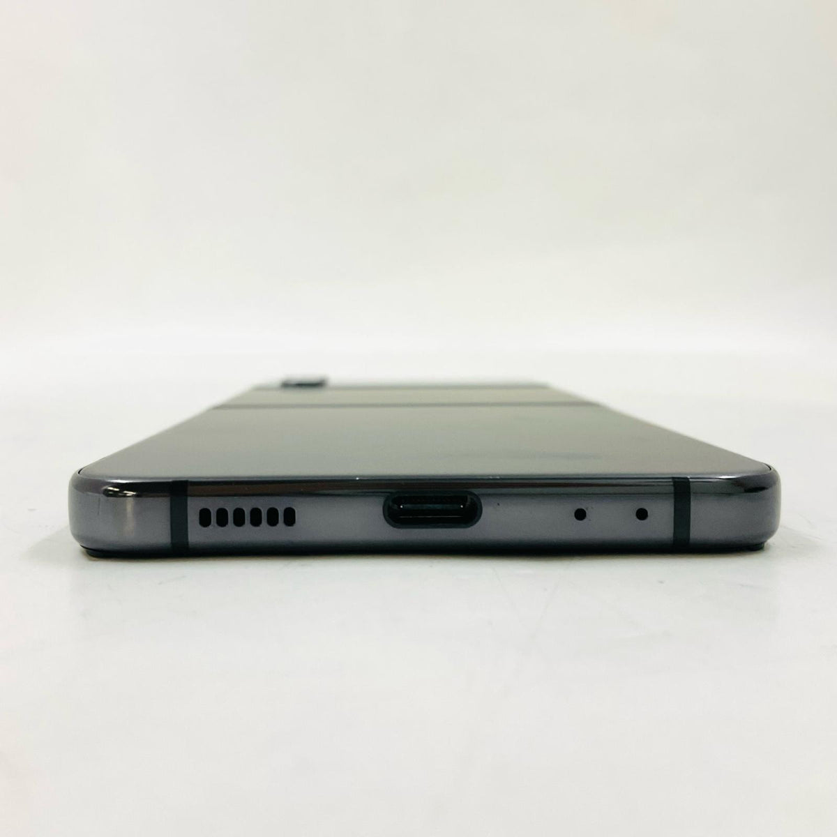 【全額返金保証】【最速発送】SAMSUNG Galaxy Z Flip4 512GB グラファイト SIMフリー SM-F7210 白ロム 美品 動作確認済