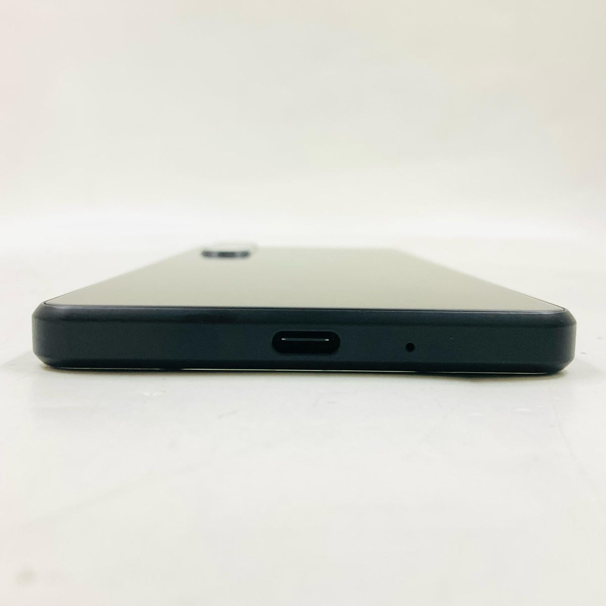 【最速発送】Sony Xperia 1 III 256GB ブラック docomo SO-51B 白ロム【難有】