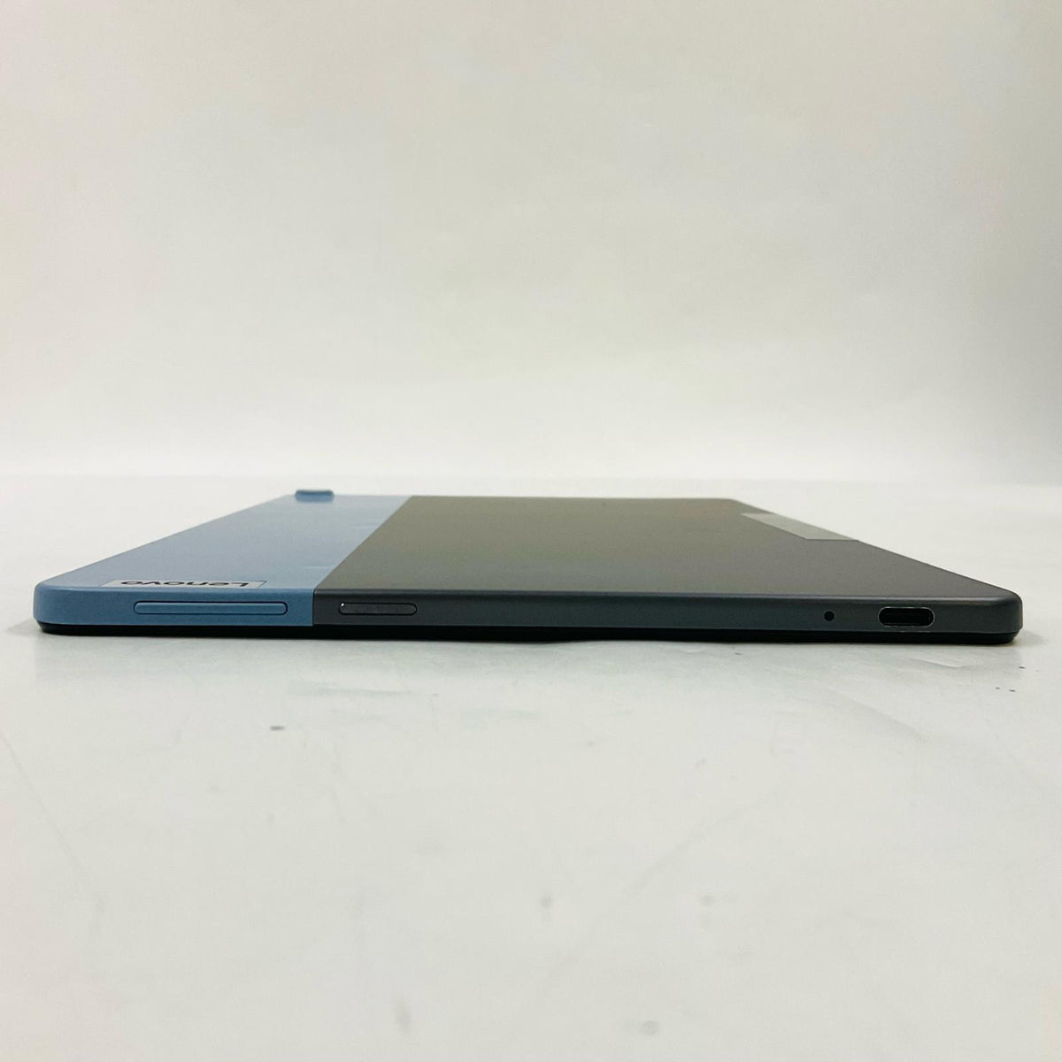 【全額返金保証】【最速発送】Lenovo CT-X636F MediaTek Kompanio 500 4GB eMMC 128GB 美品 動作確認済