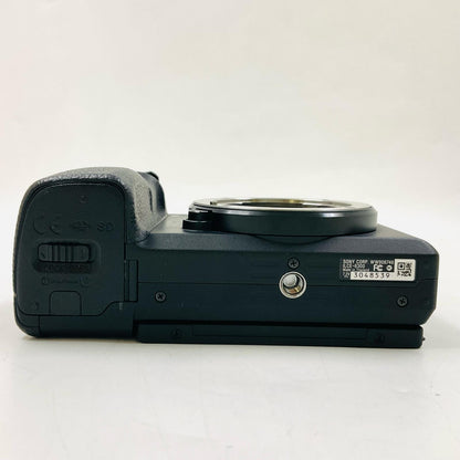 【全額返金保証】【最速発送】Sony デジタル一眼 α6300 ILCE-6300 ボディ ブラック 美品 動作確認済
