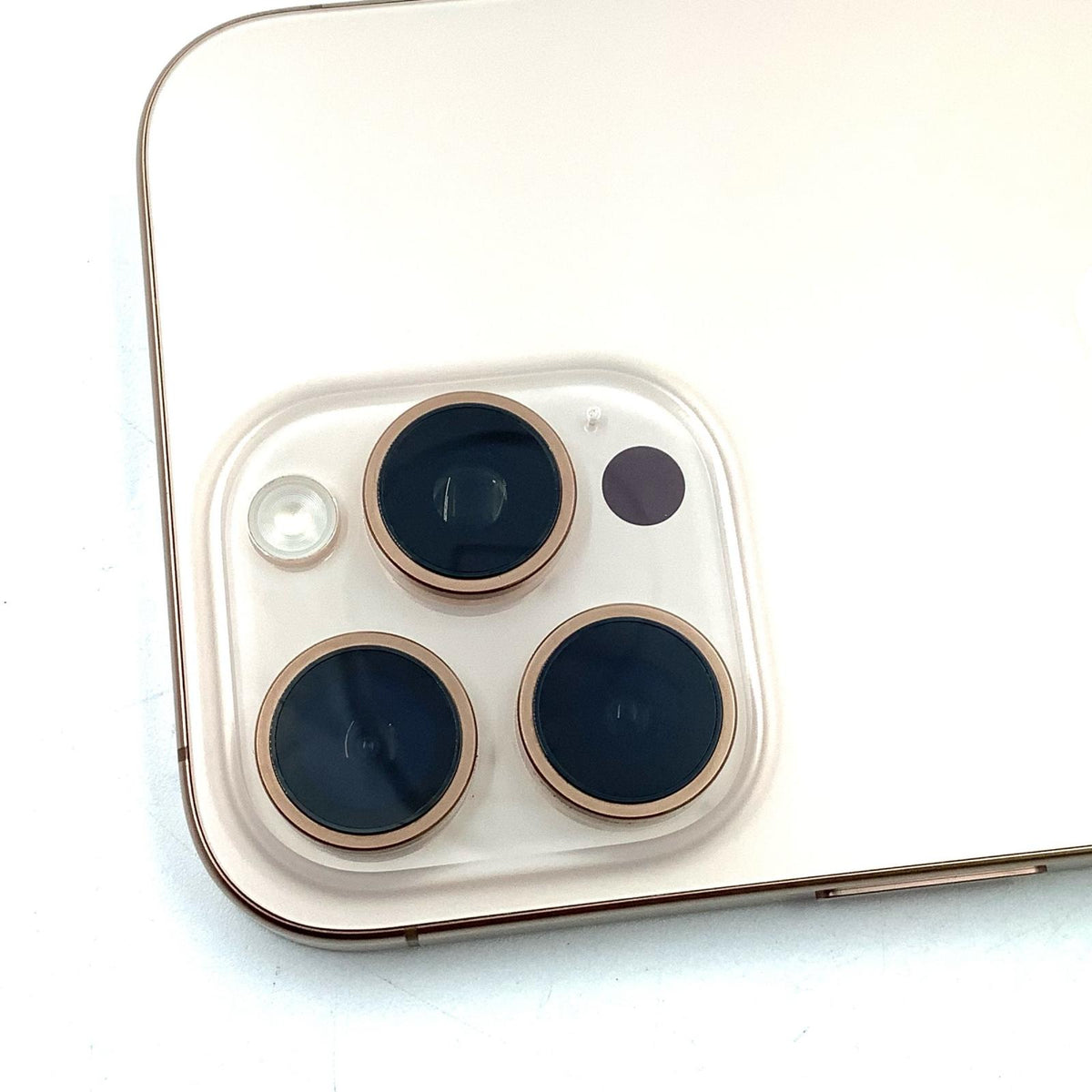 【全額返金保証】【最速発送】Apple iPhone iPhone 16 Pro Max 256GB デザートチタニウム SIMフリー 美品 動作確認済 89%