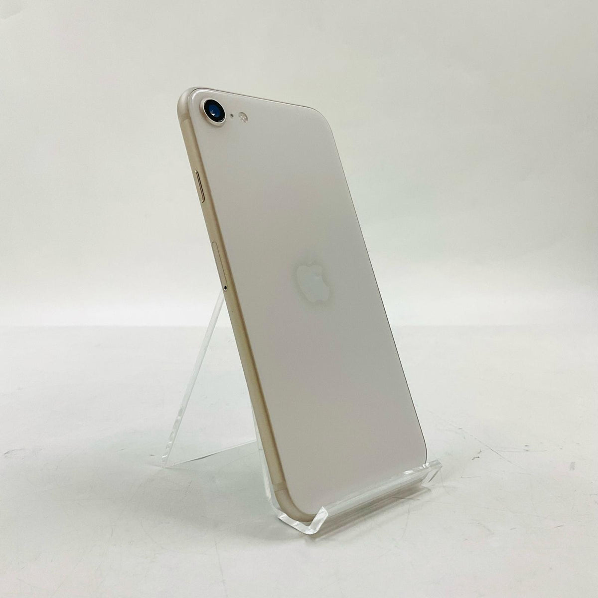 【全額返金保証】【最速発送】Apple iPhone iPhone SE（第3世代） 64GB スターライト Softbank SIMフリー 白ロム 動作確認済 93%