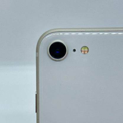 【全額返金保証】【最速発送】Apple iPhone iPhone SE（第3世代） 64GB スターライト docomo SIMフリー 白ロム 美品 動作確認済 93%
