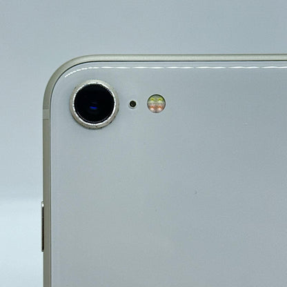 【全額返金保証】【最速発送】Apple iPhone iPhone SE（第3世代） 64GB スターライト docomo SIMフリー 白ロム 動作確認済 95%