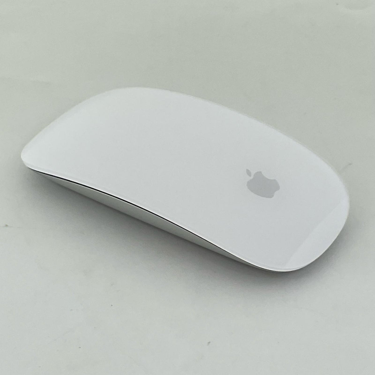 【全額返金保証】【最速発送】Apple Magic Mouse Magic Mouse [USB-C] MXK53ZA/A 美品 動作確認済
