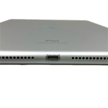 【全額返金保証】【最速発送】Apple iPad iPad 10.2インチ 第9世代 64GB シルバー Wi-Fi 美品 動作確認済