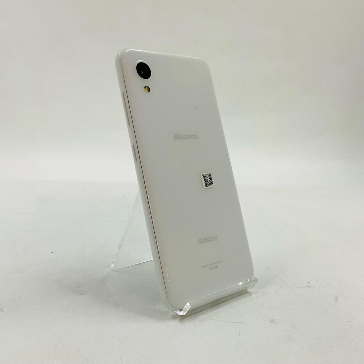 【最速発送】SAMSUNG Galaxy A22 5G 64GB ホワイト docomo SC-56B 白ロム【難有】