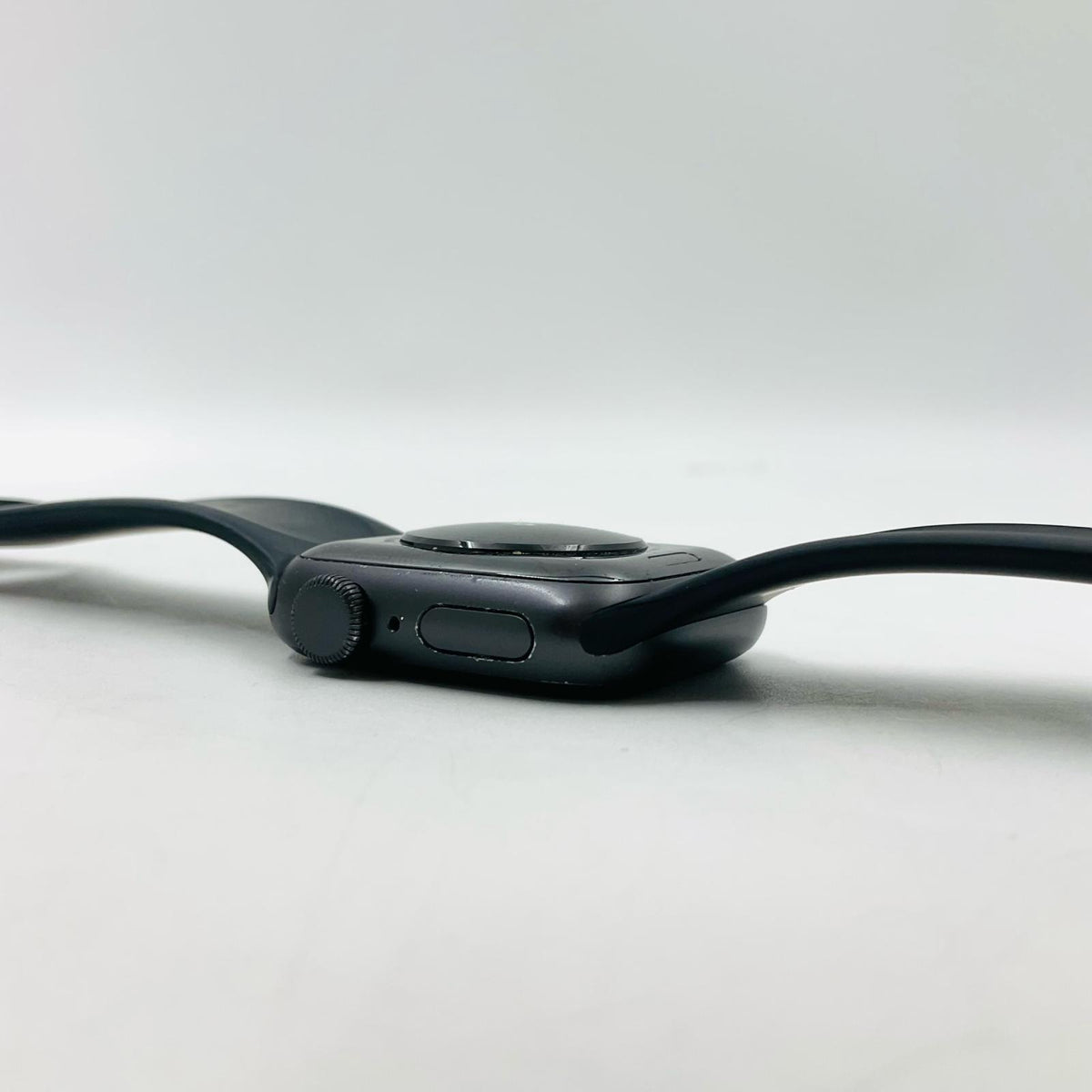 【全額返金保証】【最速発送】Apple Watch SE 第1世代 アルミニウム 40mm GPS 87% 美品 動作確認済