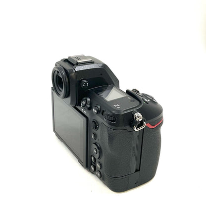 【全額返金保証】【最速発送】Nikon デジタル一眼 Z 8 ボディ ブラック 新品未開封 即納OK