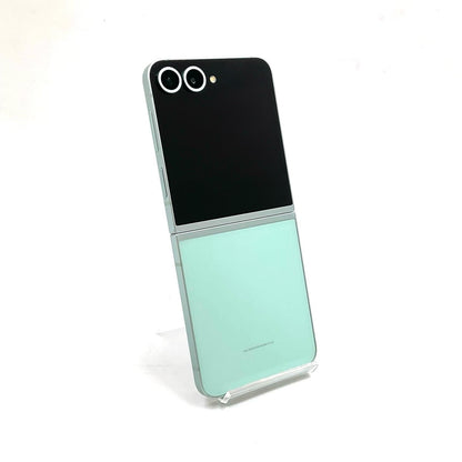【全額返金保証】【最速発送】SAMSUNG Galaxy Zflip6 256GB Mint(GR) docomo SC-54E 白ロム 動作確認済