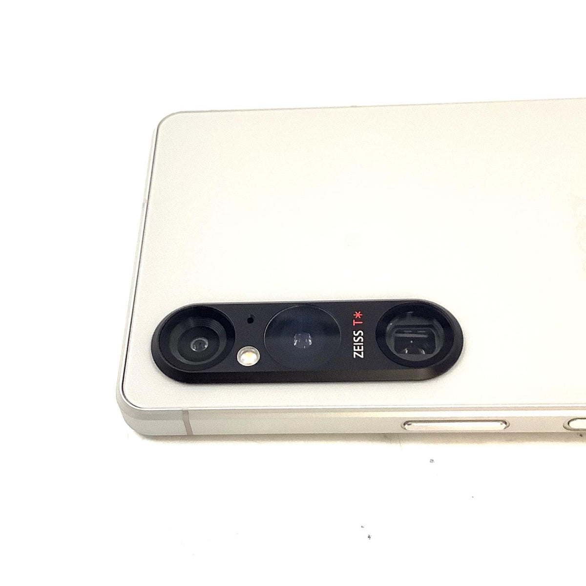 【全額返金保証】【最速発送】Sony Xperia 1Ⅴ 512GB Platinum Silver XQ-DQ44 白ロム 美品 動作確認済