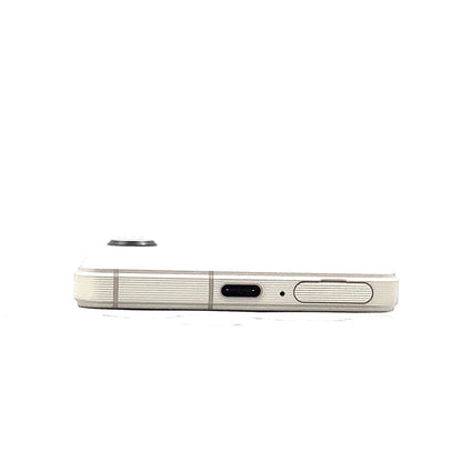 【全額返金保証】【最速発送】Sony Xperia 1Ⅴ 512GB Platinum Silver XQ-DQ44 白ロム 美品 動作確認済