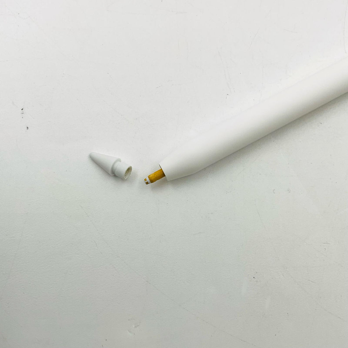 【全額返金保証】【最速発送】Apple Apple Pencil Pro MX2D3ZA/A 超美品 動作確認済