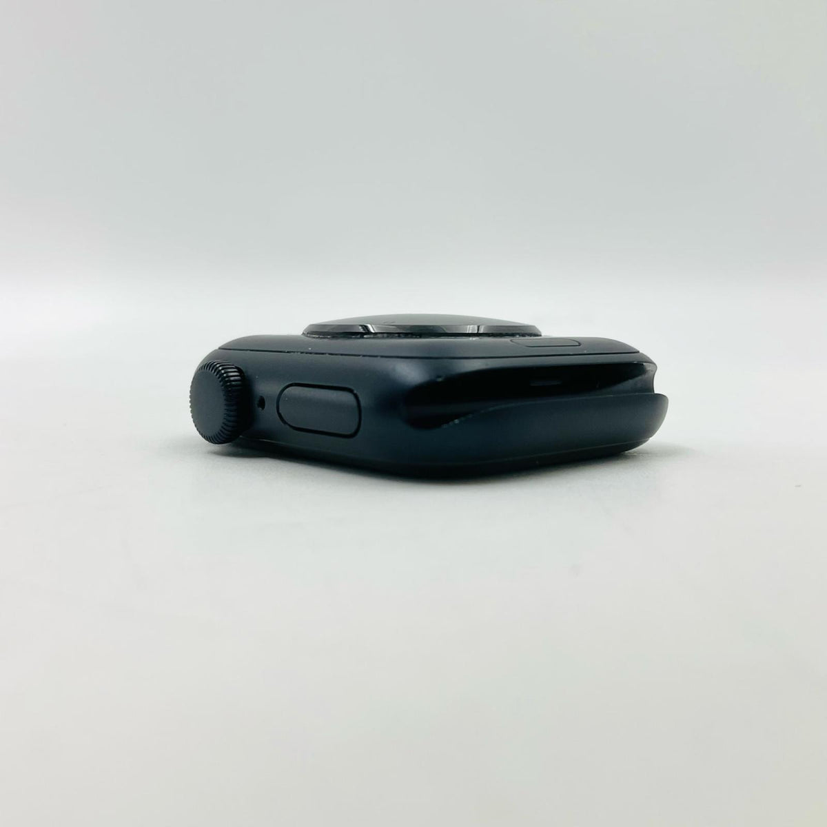 【全額返金保証】【最速発送】Apple Watch SE 3 アルミニウム 40mm GPS 白ロム 100% 美品 動作確認済