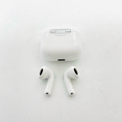 【全額返金保証】【最速発送】Apple AirPods 4 美品 動作確認済