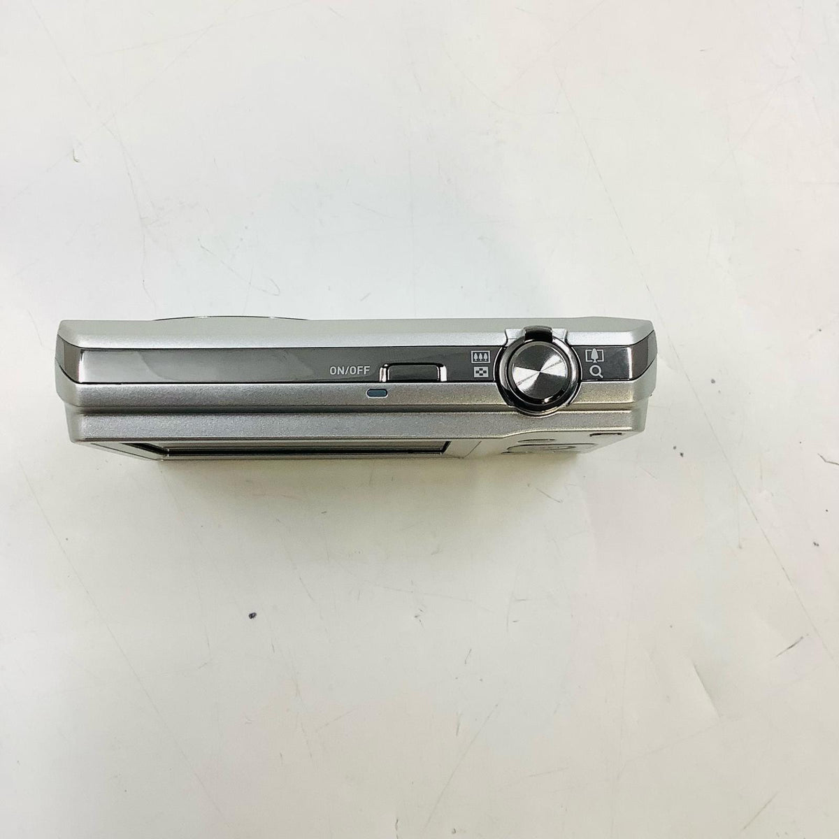 【最速発送】CASIO コンパクトデジタルカメラ EXILIM EX-ZS28【難有】