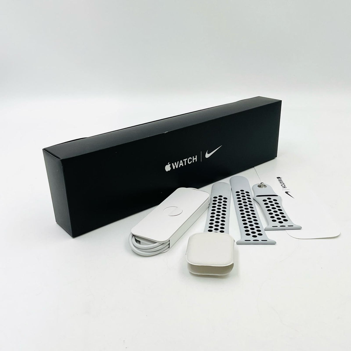 【全額返金保証】【最速発送】Apple Watch Series 7 アルミニウム 45mm GPS+Cellular 85% 動作確認済