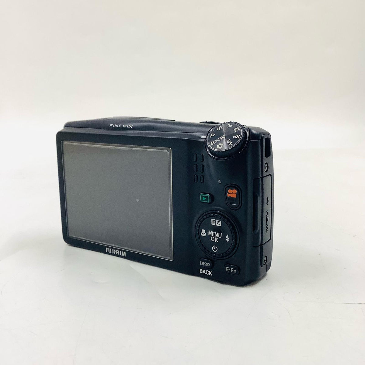 【全額返金保証】【最速発送】Nikon コンパクトデジタルカメラ FinePix F1000EXR ブラック 美品 動作確認済