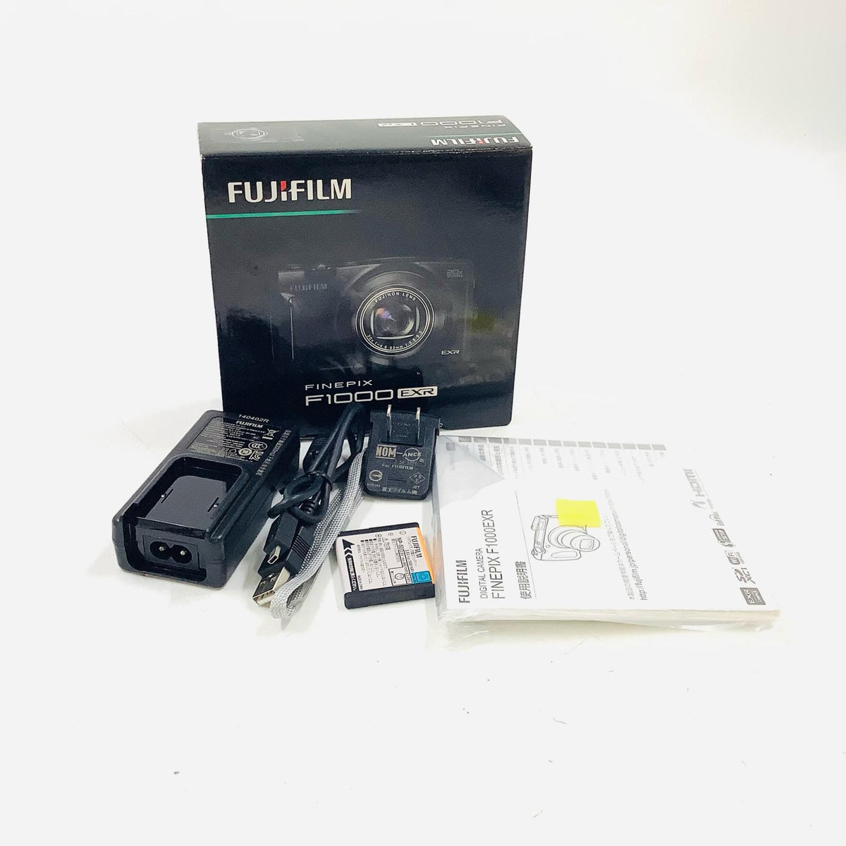 【全額返金保証】【最速発送】Nikon コンパクトデジタルカメラ FinePix F1000EXR ブラック 美品 動作確認済