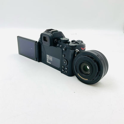 【全額返金保証】【最速発送】Nikon デジタル一眼 Z50II 16-50 VR レンズキット ブラック 美品 動作確認済