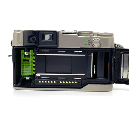 【全額返金保証】【最速発送】CONTAX G2 ボディ 動作確認済