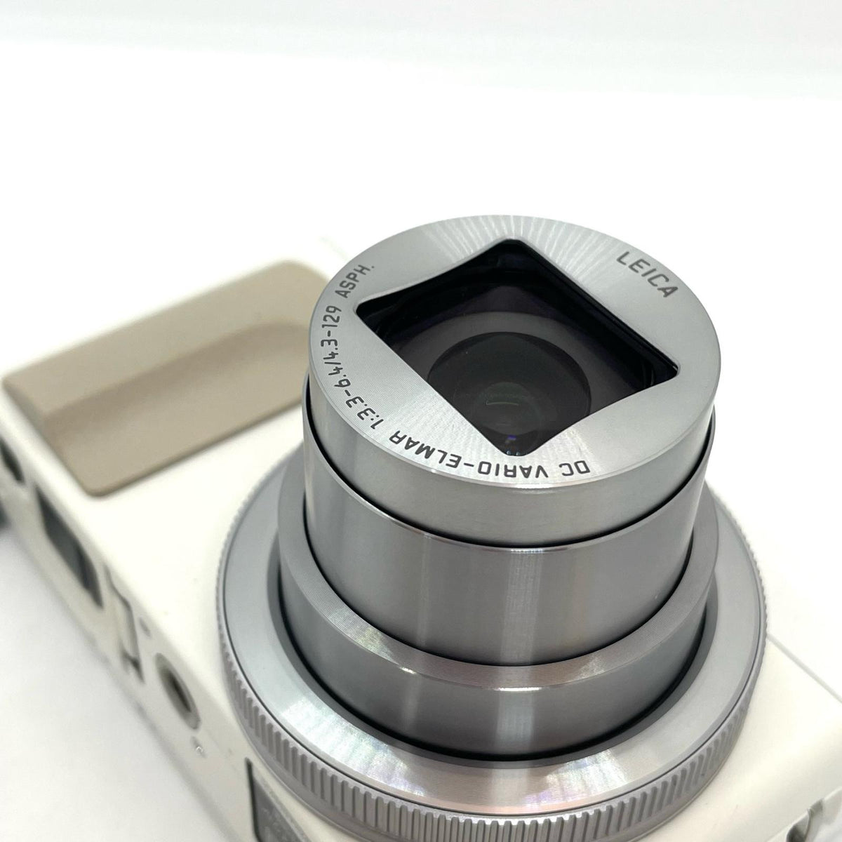 【全額返金保証】【最速発送】Panasonic コンパクトデジタルカメラ LUMIX DC-TZ95-W [ホワイト] 動作確認済