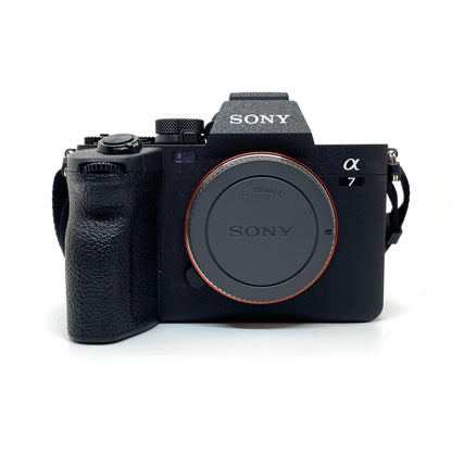 【全額返金保証】【最速発送】Sony デジタル一眼 α7 IV ILCE-7M4 ボディ 美品 動作確認済