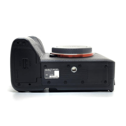 【全額返金保証】【最速発送】Sony デジタル一眼 α7 IV ILCE-7M4 ボディ 美品 動作確認済
