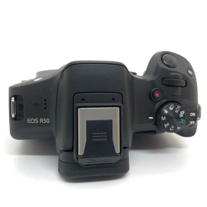 【全額返金保証】【最速発送】Canon デジタル一眼 EOS R50 ダブルズームキット 美品 動作確認済