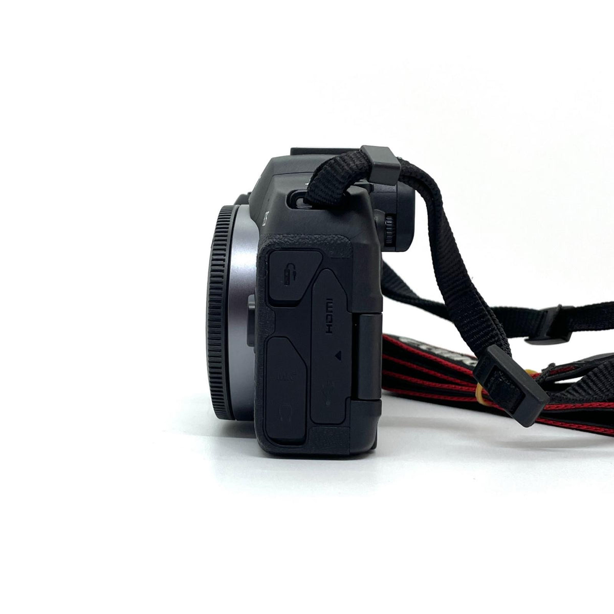 【全額返金保証】【最速発送】Canon デジタル一眼 EOS R8 ボディ 美品 動作確認済