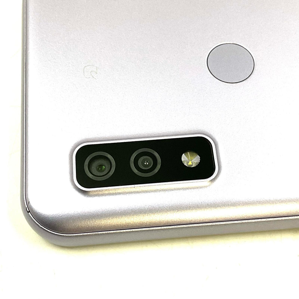 【全額返金保証】【最速発送】富士通 arrows We 64GB パープル docomo F-51B 白ロム 動作確認済