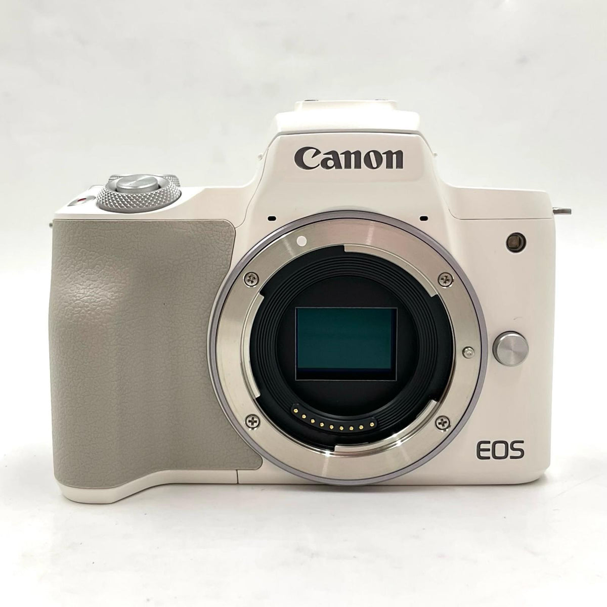 【全額返金保証】【最速発送】Canon デジタル一眼 EOS Kiss M2 ボディ ホワイト 美品 動作確認済