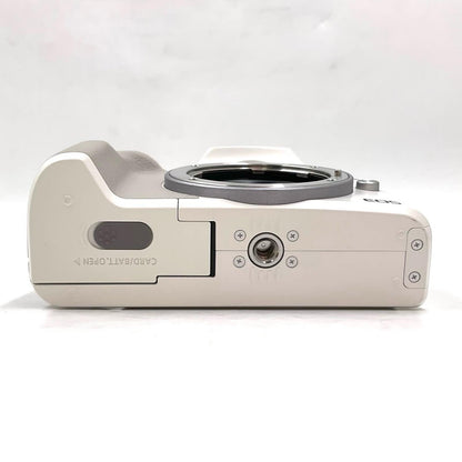 【全額返金保証】【最速発送】Canon デジタル一眼 EOS Kiss M2 ボディ ホワイト 美品 動作確認済