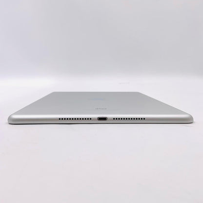 【最速発送】Apple iPad 9.7インチ 第5世代 128GB シルバー Wi-Fi【難有】