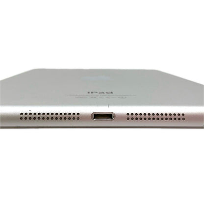 【全額返金保証】【最速発送】Apple iPad mini 7.9インチ 第2世代 32GB シルバー Wi-Fi 動作確認済