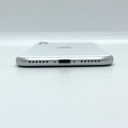 【全額返金保証】【最速発送】Apple iPhone iPhone SE（第2世代） 64GB ホワイト au 白ロム 美品 動作確認済 84%