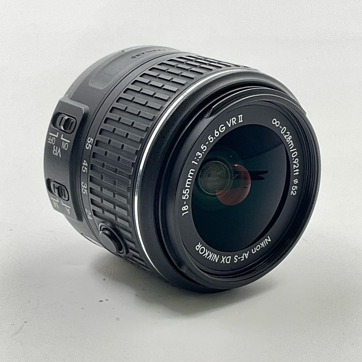 【全額返金保証】【最速発送】Nikon AF-S DX NIKKOR 18-55mm f/3.5-5.6G VR II 美品 動作確認済