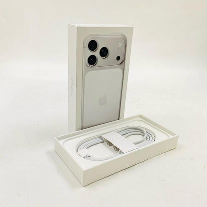【全額返金保証】【最速発送】Apple iPhone iPhone 17 Pro 256GB シルバー SIMフリー 白ロム 超美品 動作確認済 100%