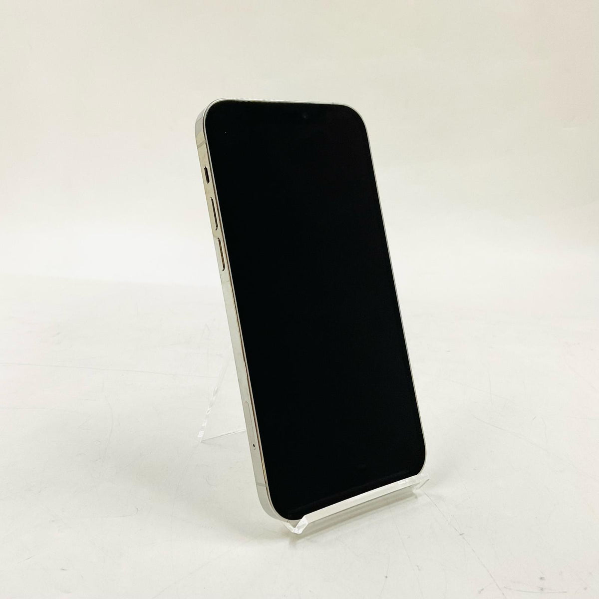 【全額返金保証】【最速発送】Apple iPhone iPhone 12 Pro 128GB シルバー docomo 白ロム 動作確認済 75%