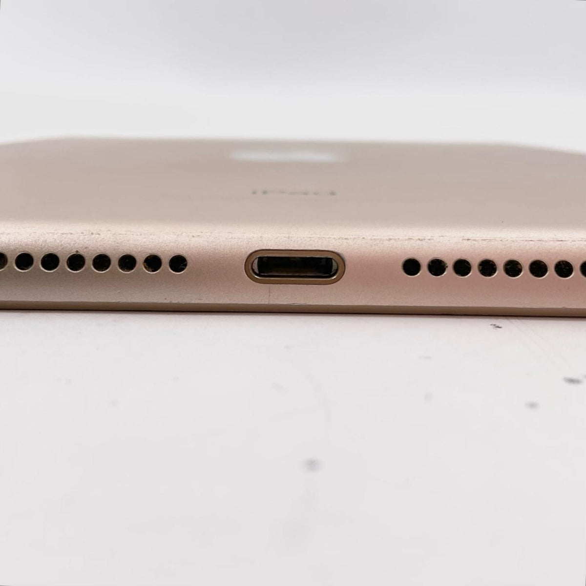 【全額返金保証】【最速発送】Apple iPad iPad 第5世代 32GB ゴールド WiFi+Cellular 白ロム 動作確認済