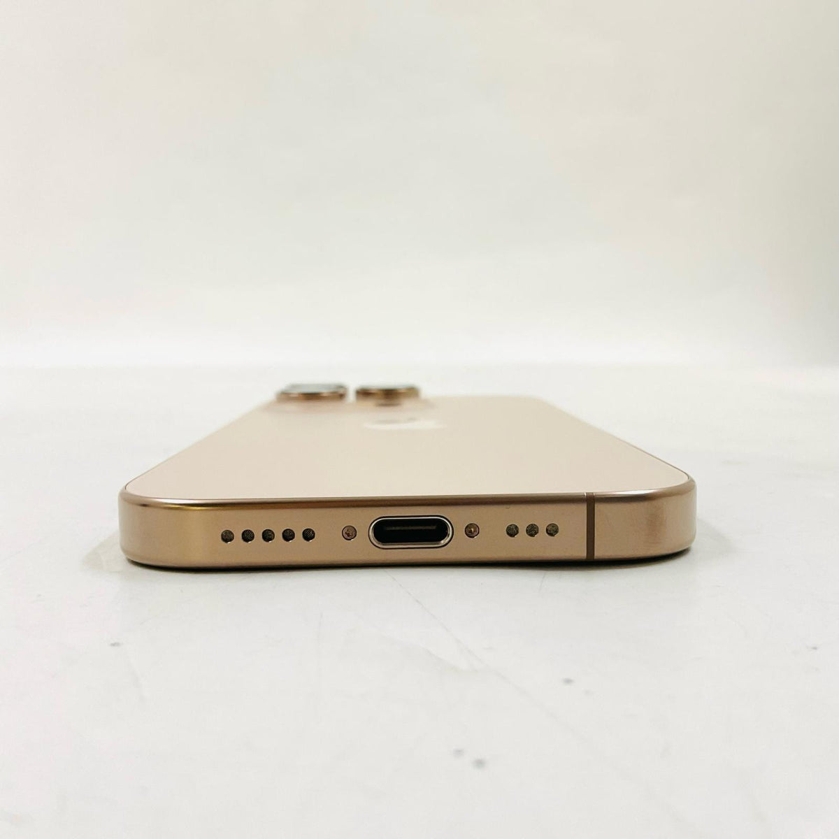 【全額返金保証】【最速発送】Apple iPhone iPhone 16 Pro 256GB デザートチタニウム SIMフリー 白ロム 美品 動作確認済 87%