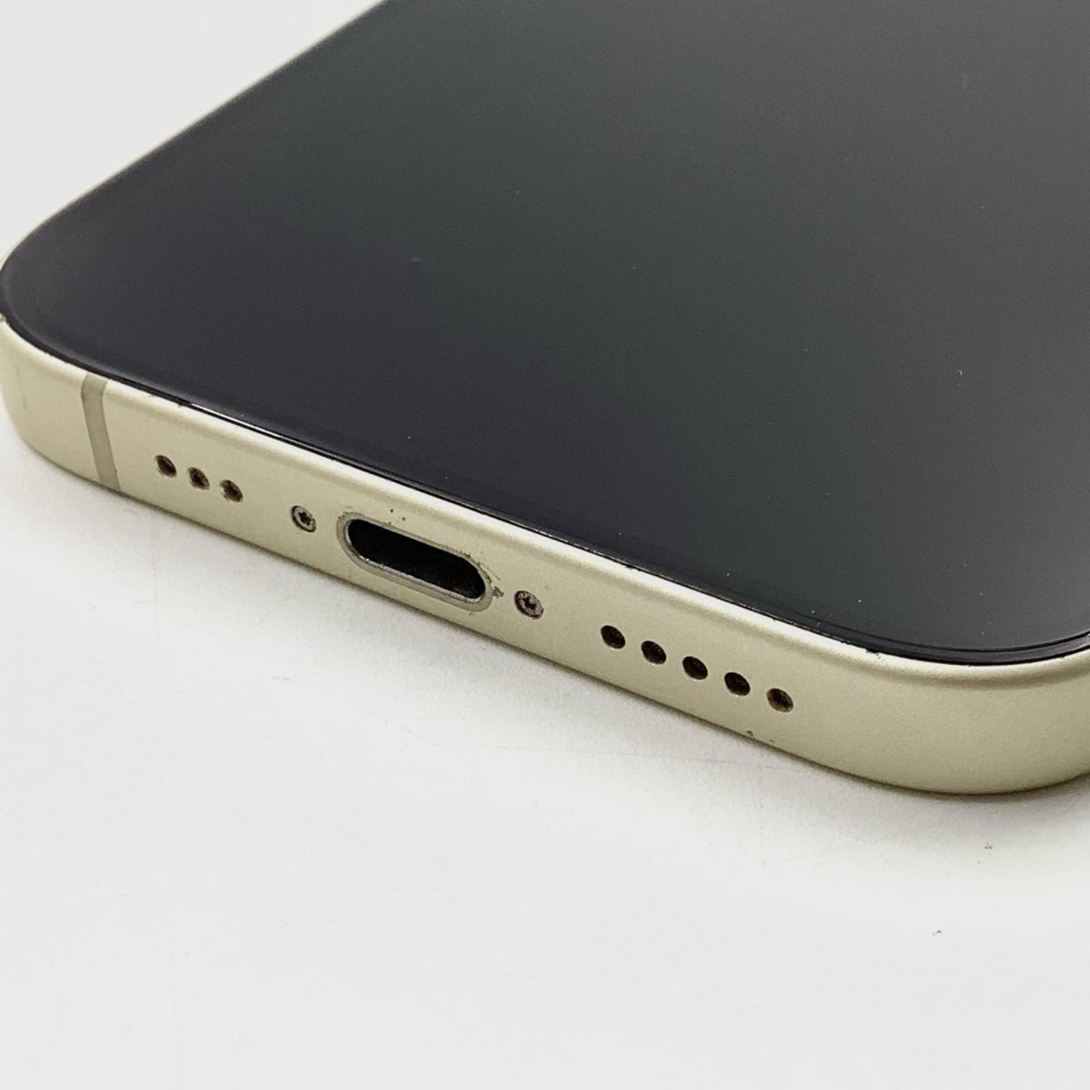 【全額返金保証】【最速発送】Apple iPhone iPhone 15 512GB イエロー docomo SIMフリー 白ロム 美品 動作確認済 85%