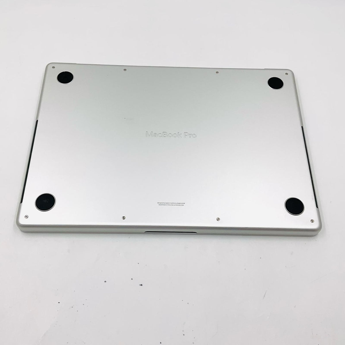 【全額返金保証】【最速発送】Apple MacBook Pro 14インチ 2023 Apple M3 8GB SSD 512GB シルバー 91% 動作確認済
