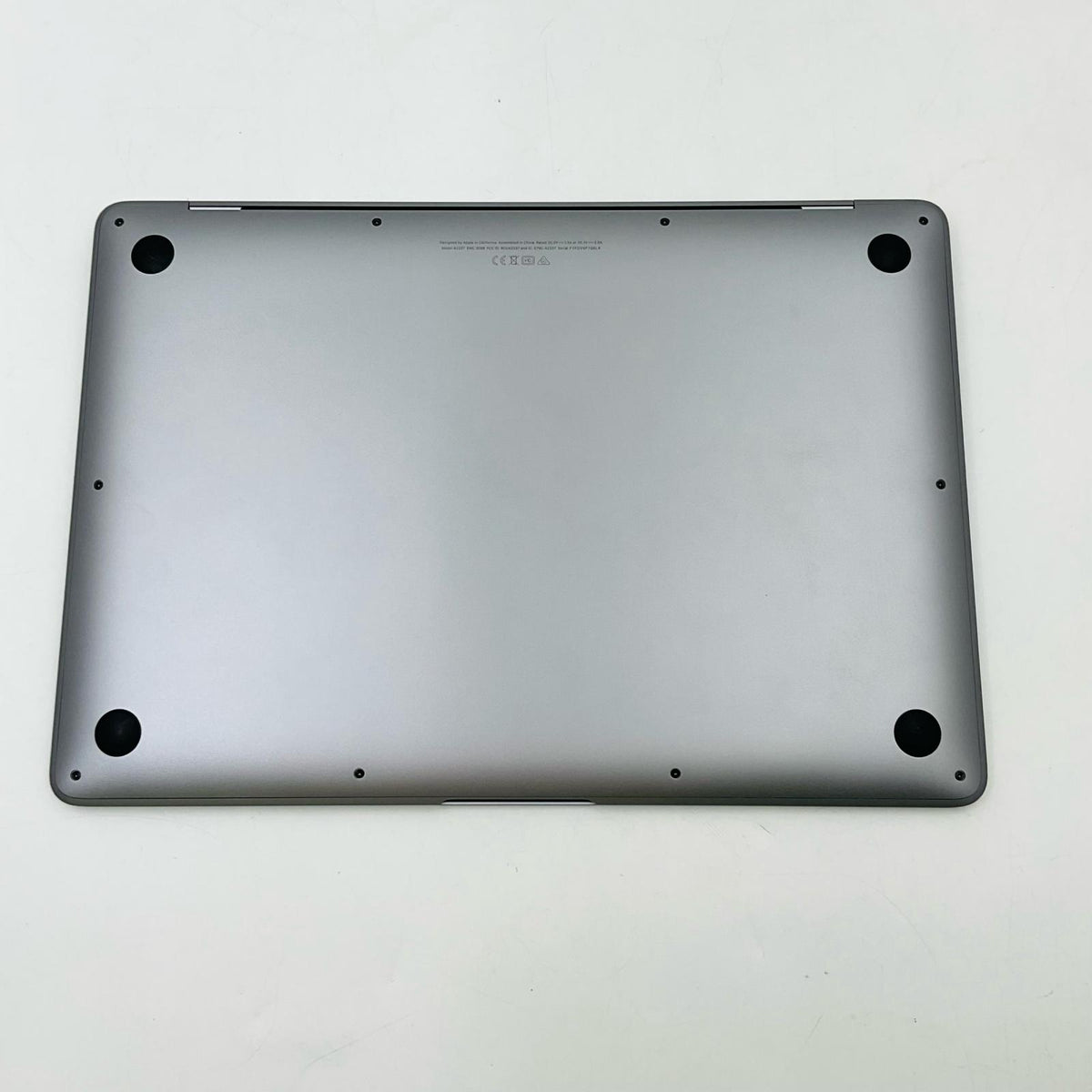 【全額返金保証】【最速発送】Apple MacBook Air 13インチ 2020 Apple M1 8GB SSD 256GB スペースグレイ 82% 動作確認済